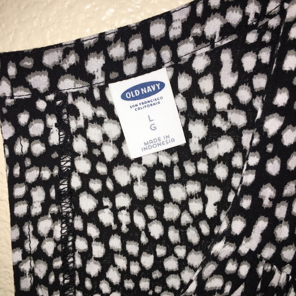 SLEEVELESS TOP - Picture 3 of 3